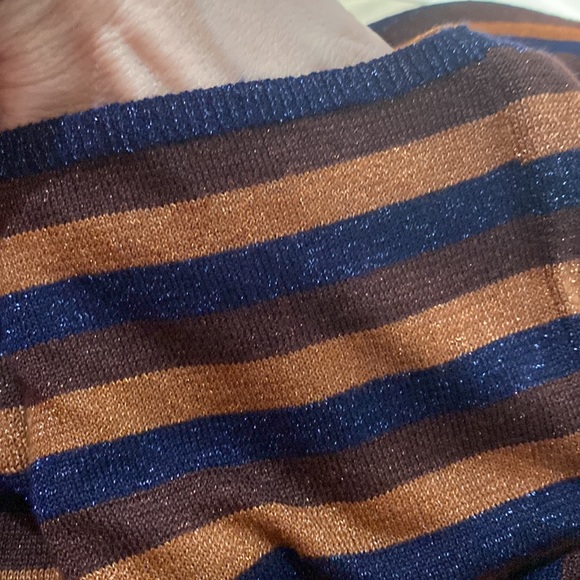 ❌SOLD❌Gray Blush Parisian Stories Boutique Metallic Striped Sweater💙🧡🖤 - Picture 6 of 8